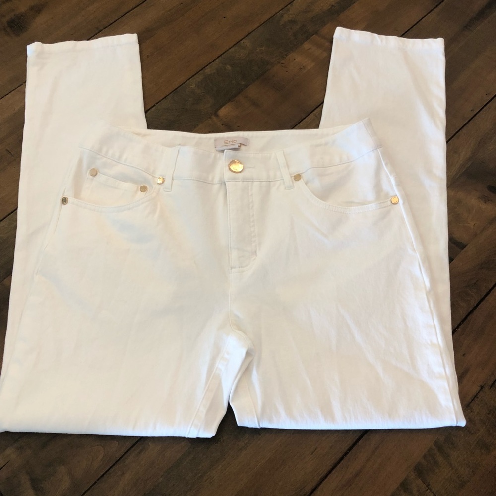 ❤️ NWOT White Eric Capri Jeans! Size 6!